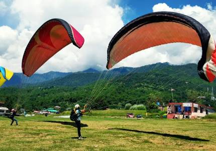 Snow Trails: Shimla to Manali from Chandigarh