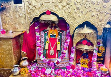 Nav Durga Divine Tour