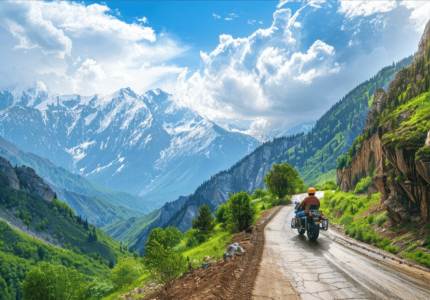 Amritsar to – Dalhousie, Dharamshala & Manali