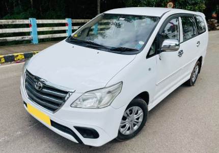Toyota Innova Taxi