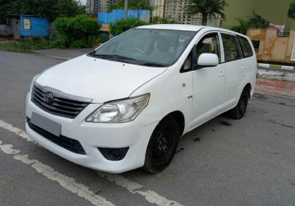 Toyota Innova Taxi